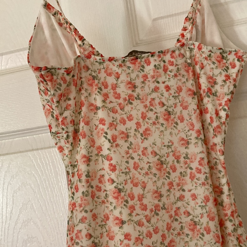 Dress - Picture 3 of 3